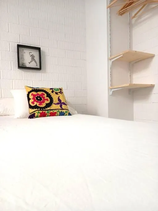 Casa Entera E Independiente Con Parking En Pleno Centro De Sevilla 0*, Siviglia